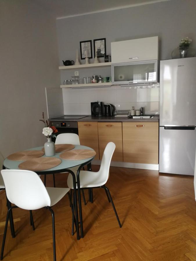 Centrum11 Pécs Extérieur photo