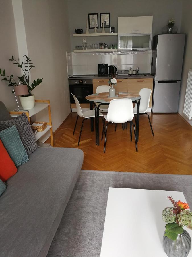 Centrum11 Pécs Extérieur photo