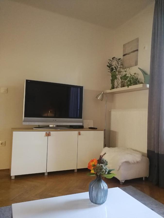 Centrum11 Pécs Extérieur photo